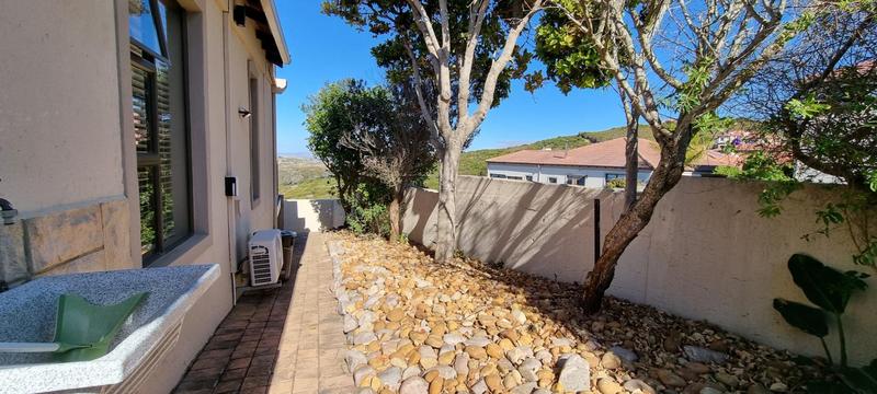 3 Bedroom Property for Sale in Groot Brakrivier Central Western Cape